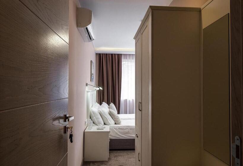 اتاق استاندارد با چشم‌انداز شهر, Caro Apartments & Rooms