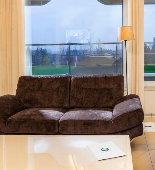 Апартаменты 1 Спальня с Балконом, Park Hotel & Spa Boyana
