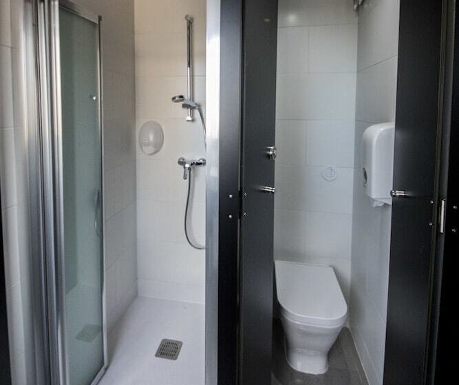 Четырехместный Номер Стандарт, Bea Beach Hostel