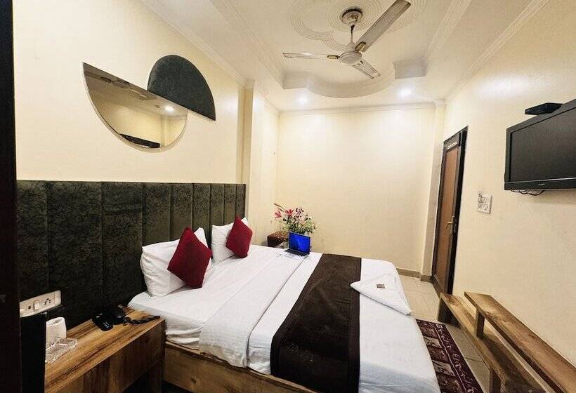 Pokój Deluxe, Staybook Hotel Jai Balaji New Delhi Railway Station