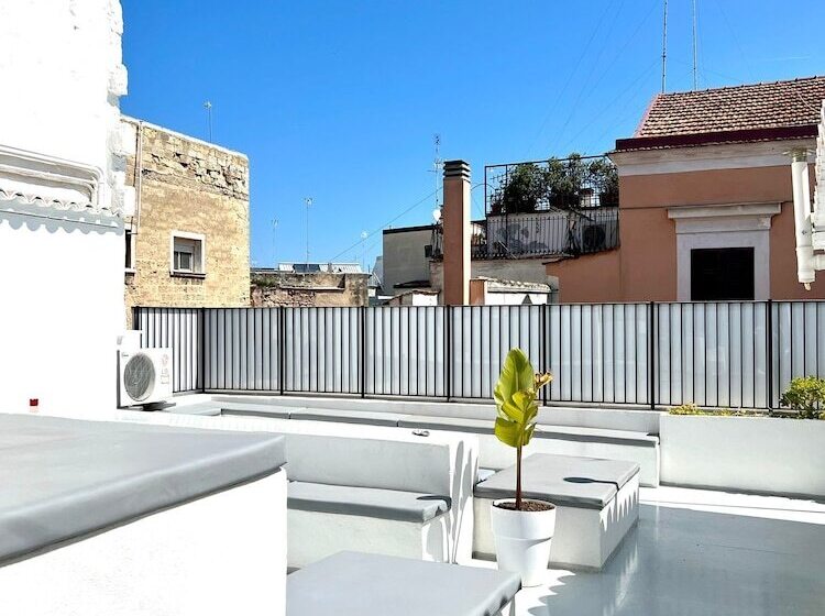 سوییت, Saint Patrick Guest House