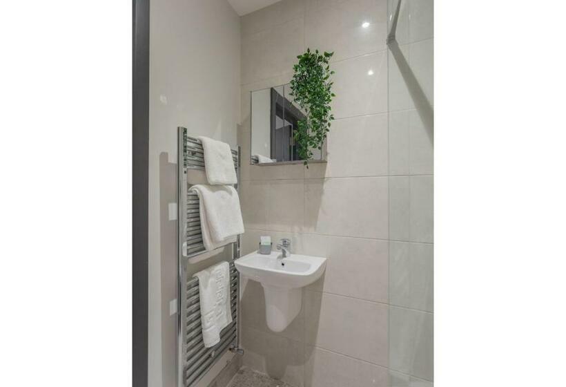 Апартаменты 1 Спальня, Central Belfast Apartments: 7 Camden Street