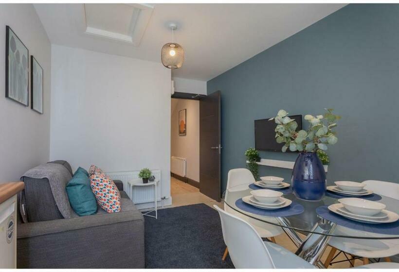 Апартаменты 1 Спальня, Central Belfast Apartments: 7 Camden Street