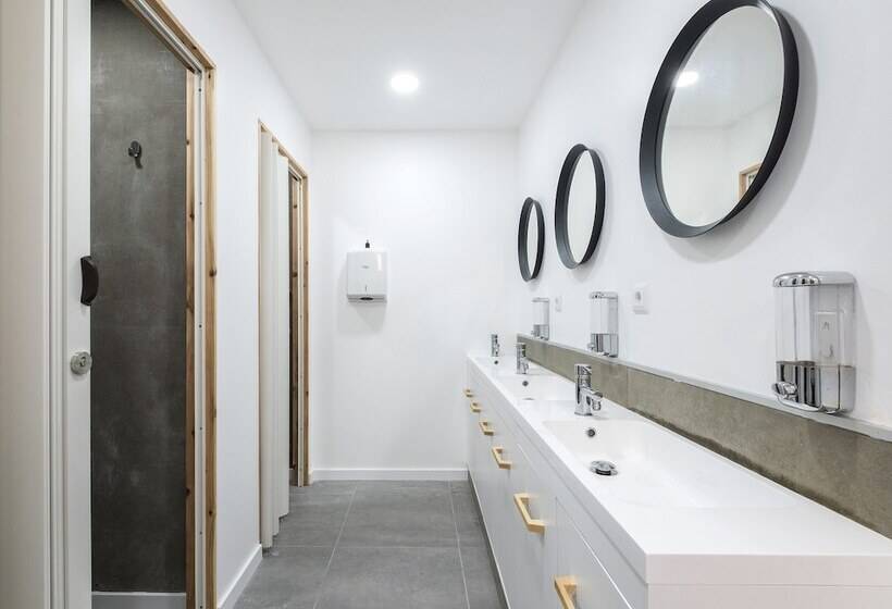 اتاق استاندارد, Passal Hostel