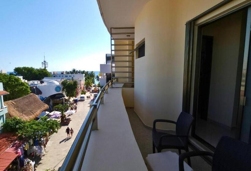 Номер Стандарт, Selina Playa Del Carmen   Hostel