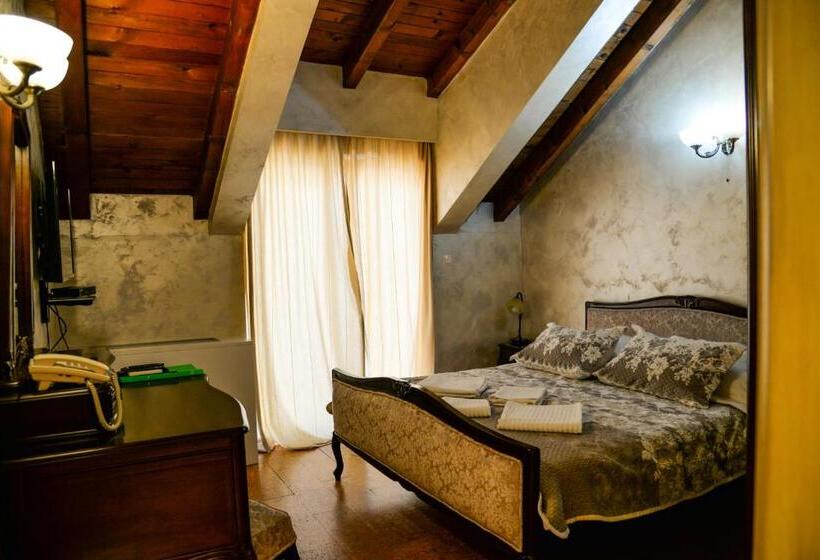 اتاق استاندارد, Garni Hotel Tianis