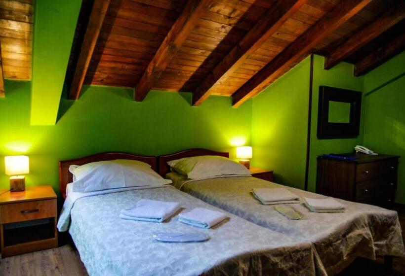 استودیوی استاندارد, Garni Hotel Tianis