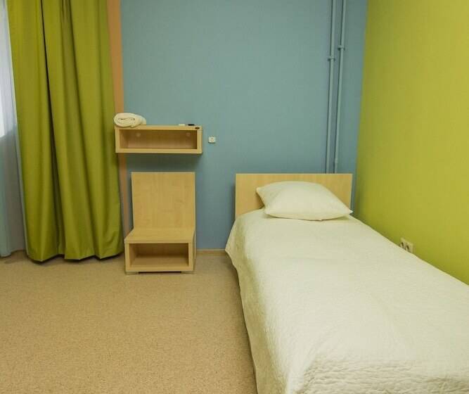 اتاق استاندارد یک نفره, Medical Hotel & Spa