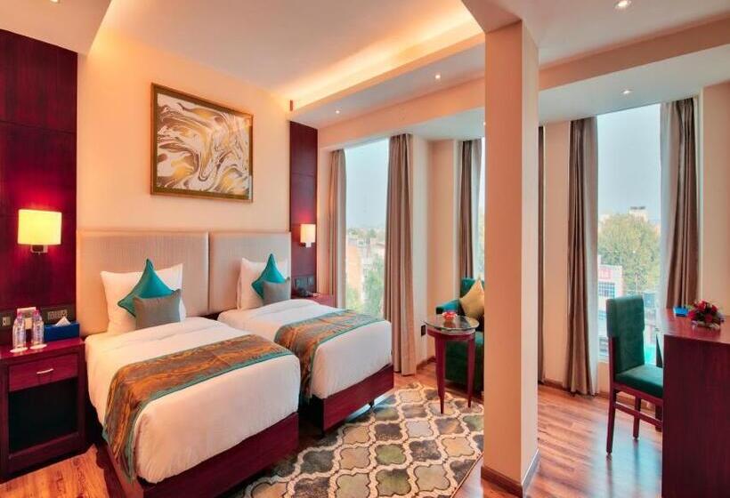 高级大房间, Golden Tulip Essential Jaipur