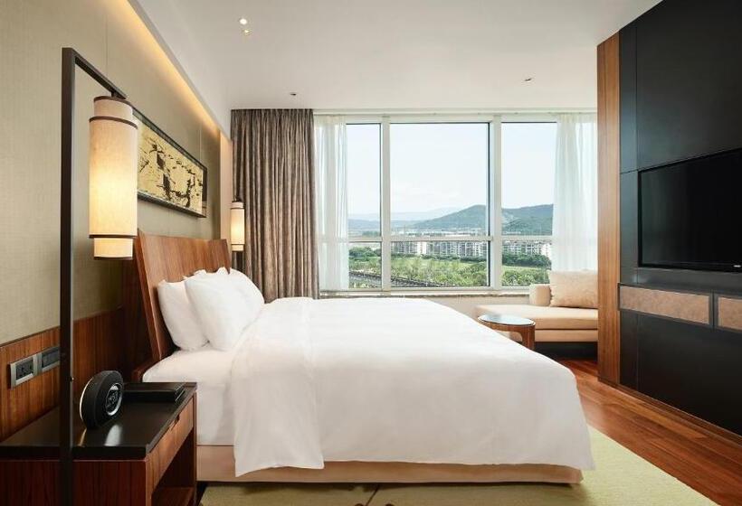 带1个卧室的公寓, Hualuxe Ningbo Harbor City, An Ihg