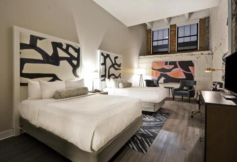 Номер Стандарт, Indigo Kansas City   The Crossroads, An Ihg