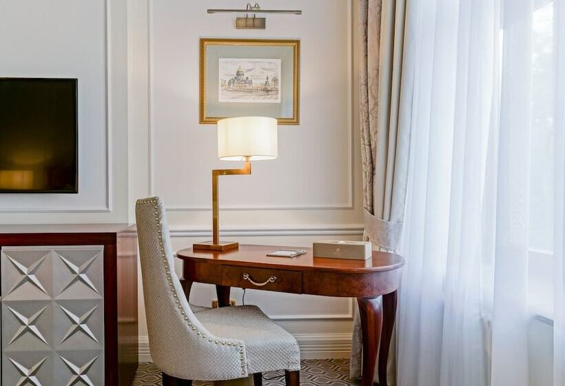 اتاق استاندارد, Tsar Palace Luxury Hotel & Spa