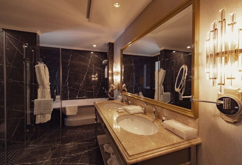 سوییت, Tsar Palace Luxury Hotel & Spa