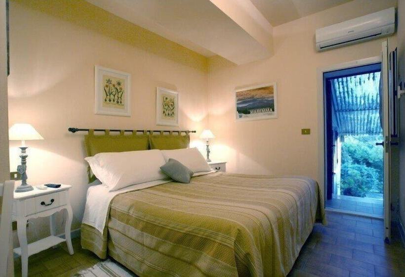 Quarto Estandar, Agriturismo Peretti