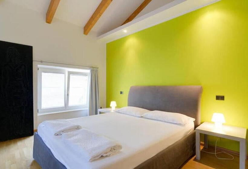 سوییت جونیور, B&b Al Palazzo Malfatti