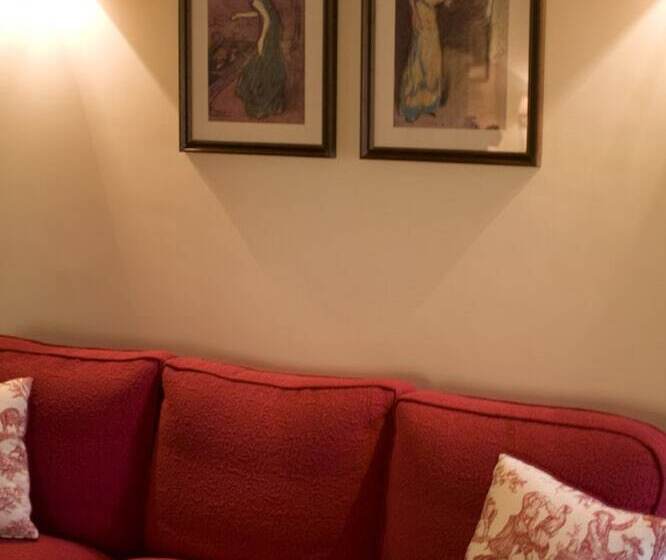 سوئیت سینیور, Villa Il Castagno Wine & Resort