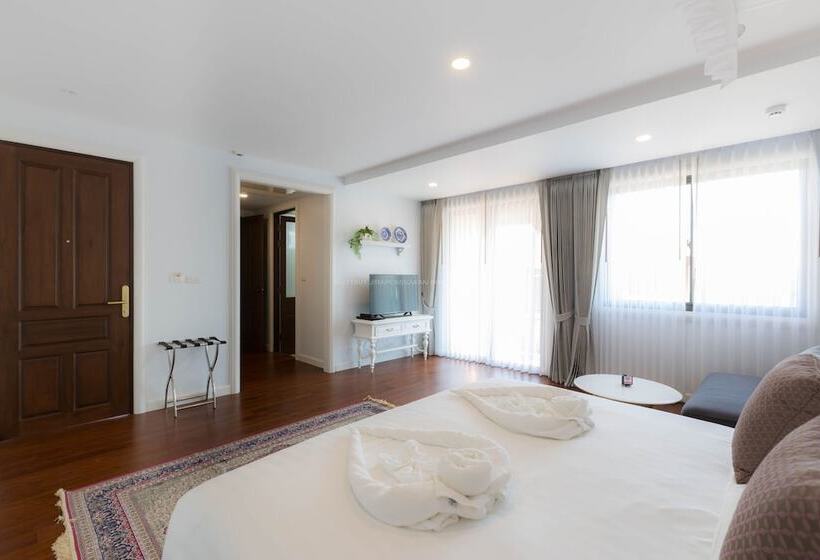 اتاق پرمیوم, Content Villa Chiang Mai