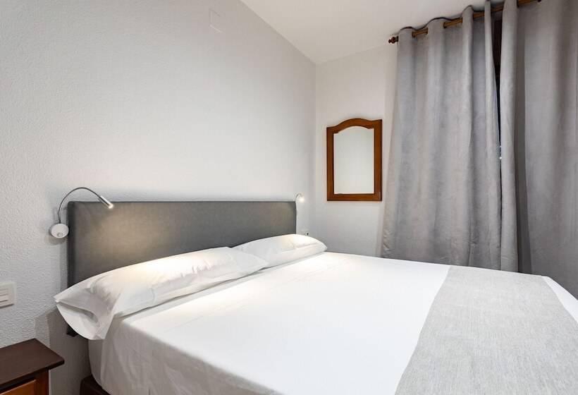 Номер Стандарт, Hostal La Costa