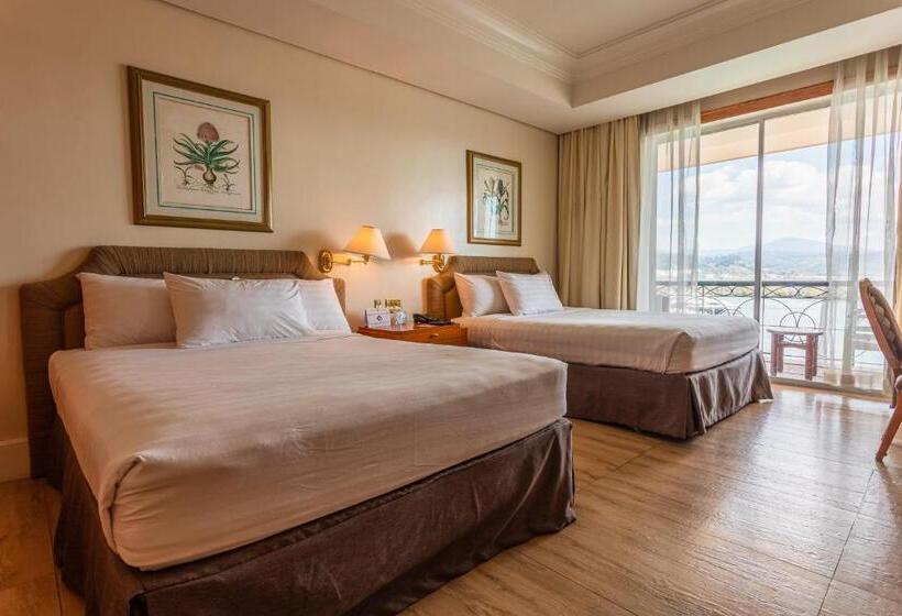 اتاق لوکس, The Subic Bay Yacht Club, Inc
