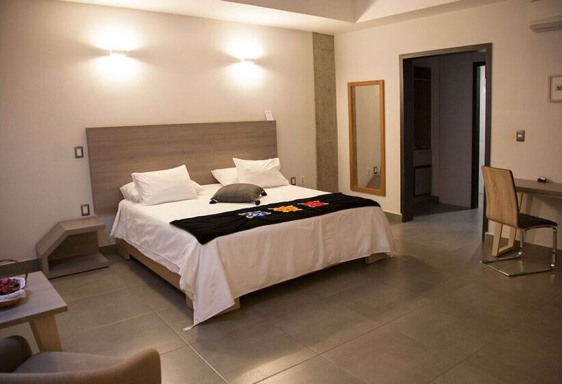Президентский Люкс, Maria Ines Hotel Suite