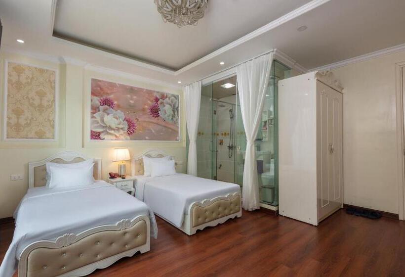 سوییت خانوادگی, My Moon Hotel Hanoi