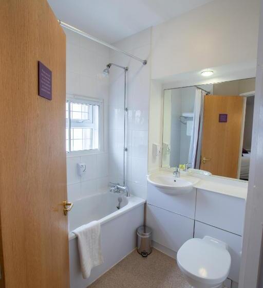Трехместный Номер Deluxe, Redwings Lodge Solihull