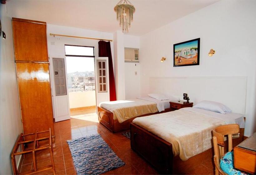 غرفة قياسية ثلاثية, Ekadolli Nubian Guesthouse By Kerma Hospitality