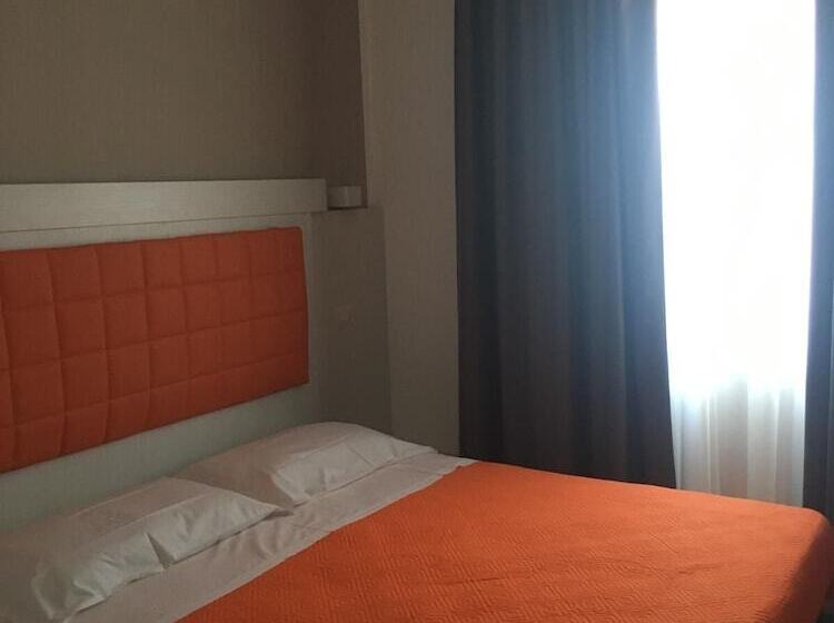Номер Стандарт Индивидуальный, Piccolo Hotel Lamezia
