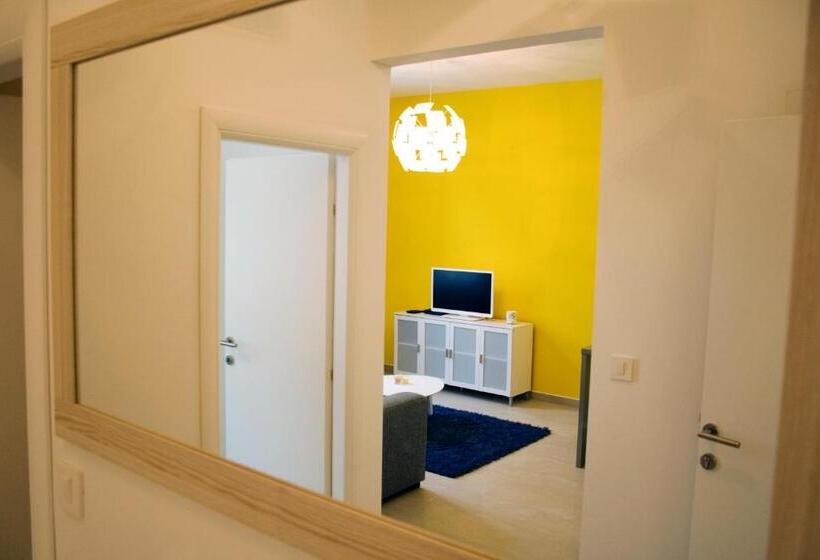 آپارتمان 1 خوابه, Apartments & Rooms Flowers
