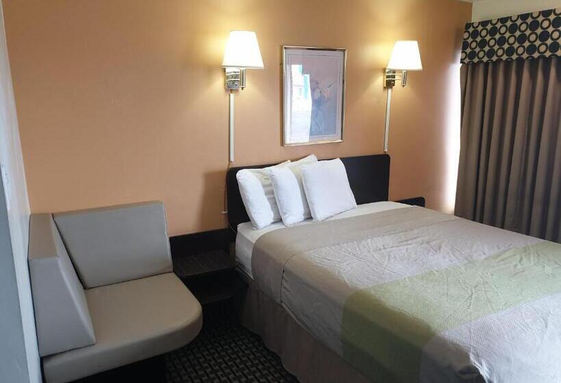 标准间, Split Mountain Motel