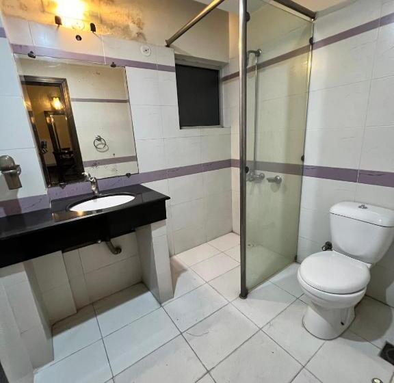 سوییت خانوادگی, Grand Inn