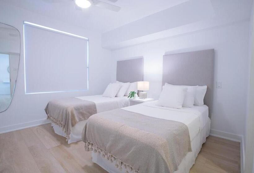 آپارتمان 1 خوابه با چشم‌انداز استخر, Mullins Grove Luxury Apartments