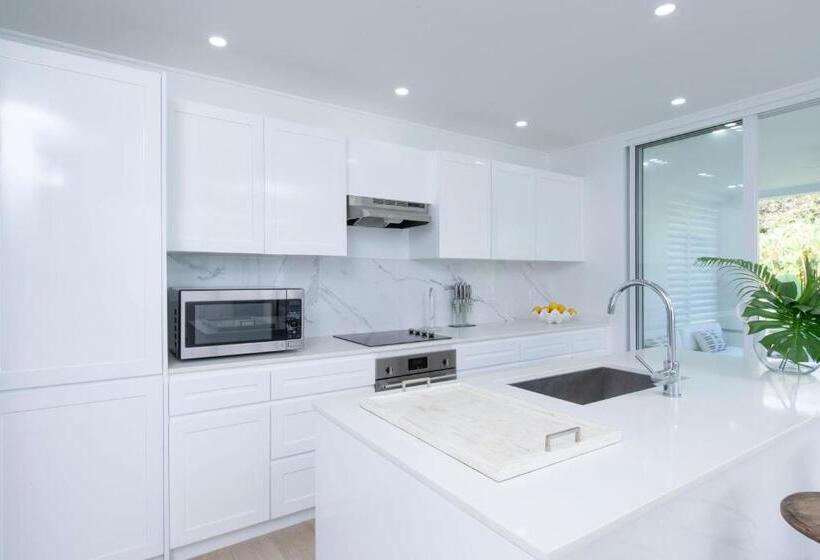 آپارتمان 1 خوابه با چشم‌انداز باغ, Mullins Grove Luxury Apartments