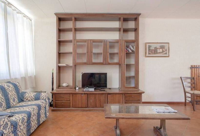 Апартаменты 3 Спальни, Azienda Agricola E Agriturismo Vallorsi