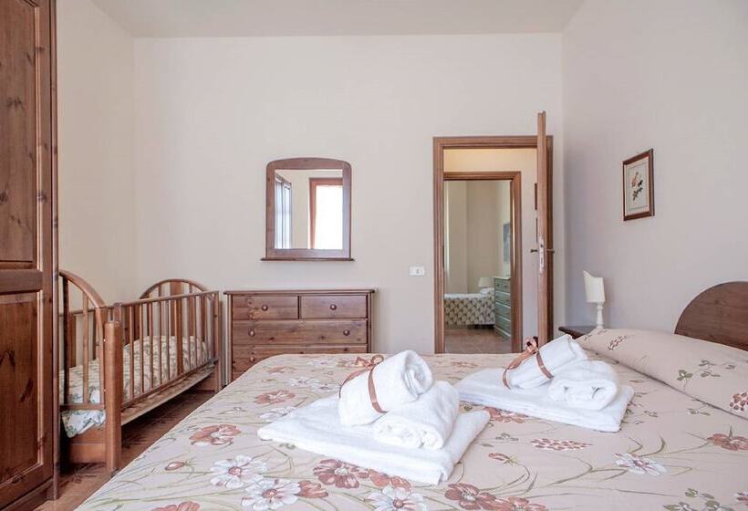 Апартаменты 3 Спальни, Azienda Agricola E Agriturismo Vallorsi