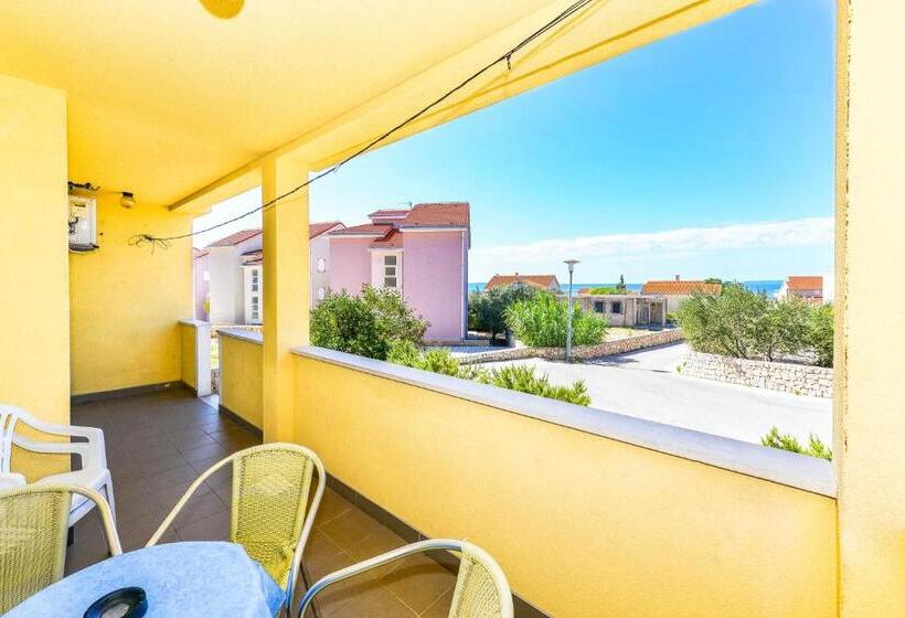 آپارتمان 1 خوابه, Apartments Silvia