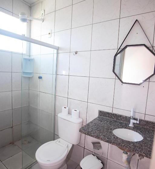 带阳台标准四人间, Pousada Aracaju