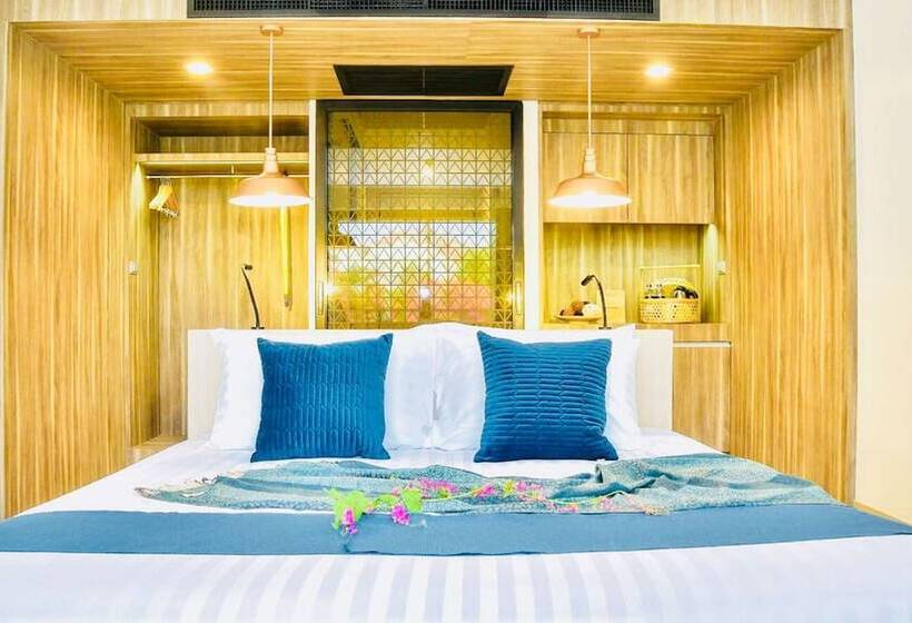 海の見えるエクゼクティブルーム, Golden Tulip Pattaya Beachfront Resort