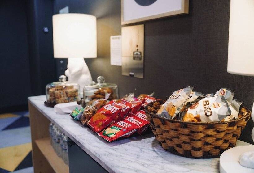 适合残疾人使用的标准间, Holiday Inn & Suites Nashville Downtown Broadway