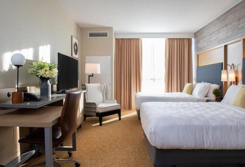 带观景的标准间, Holiday Inn & Suites Nashville Downtown Broadway