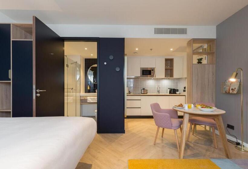 스탠다드 스튜디오, Staybridge Suites The Hague   Parliament, An Ihg