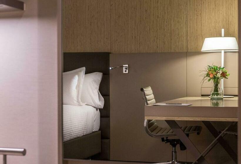 Deluxe Suite King Bed, Palladio Hotel Buenos Aires   Mgallery