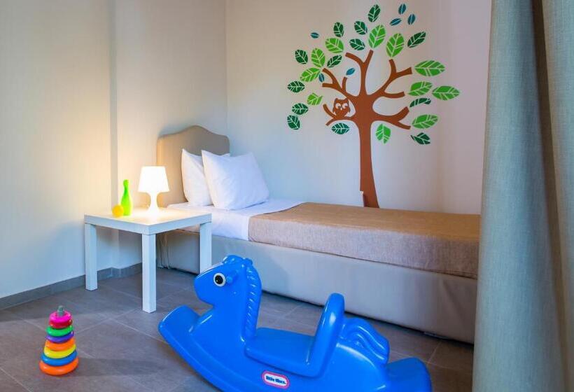 디럭스 패밀리 룸, Club Agia Anna