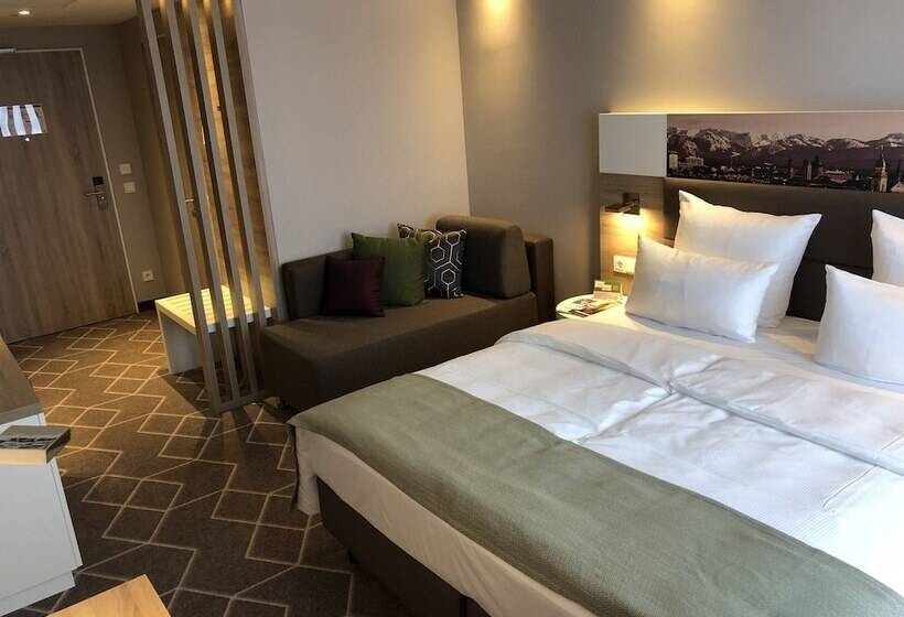 اتاق استاندارد با تخت دوبل, Holiday Inn Munich   City East, An Ihg