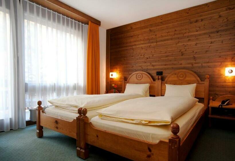 اتاق استاندارد, Ambiente Guesthouse