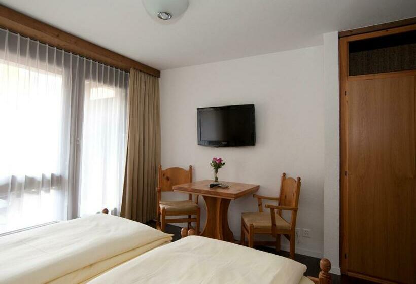 اتاق استاندارد, Ambiente Guesthouse