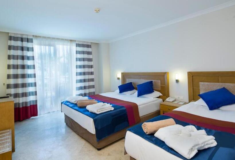 4인용 수피리어 룸, Crystal Boutique Beach & Resort   Adult Only