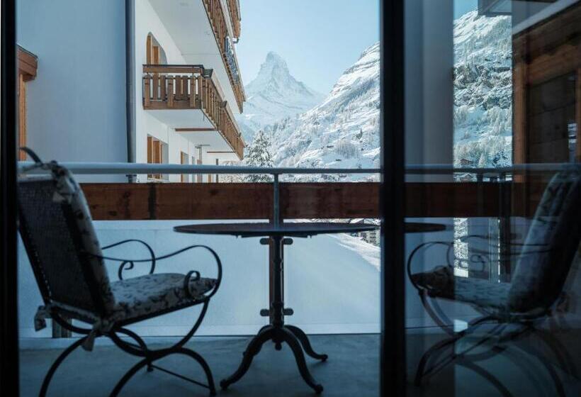 Полулюкс, Petit Chalet By Schönegg