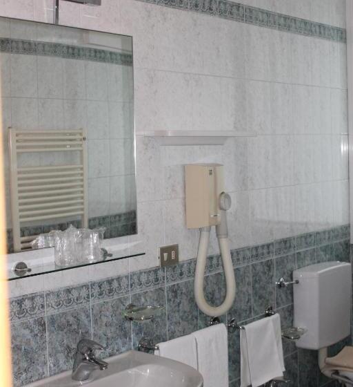 اتاق سوپریور یک تخته, Terme Villa Pace