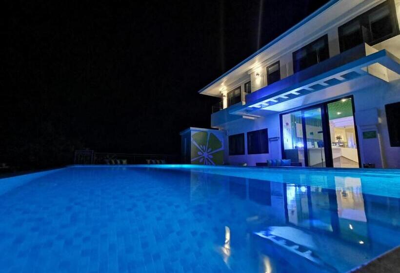 ペントハウスルーム, Lime Hotel Boracay